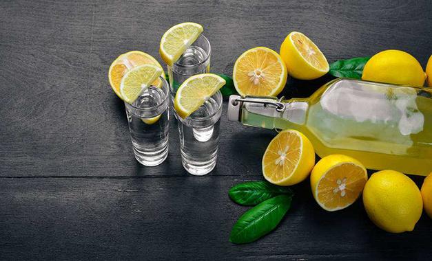 批發檸檬汁，選擇哪個公司更值得信賴？